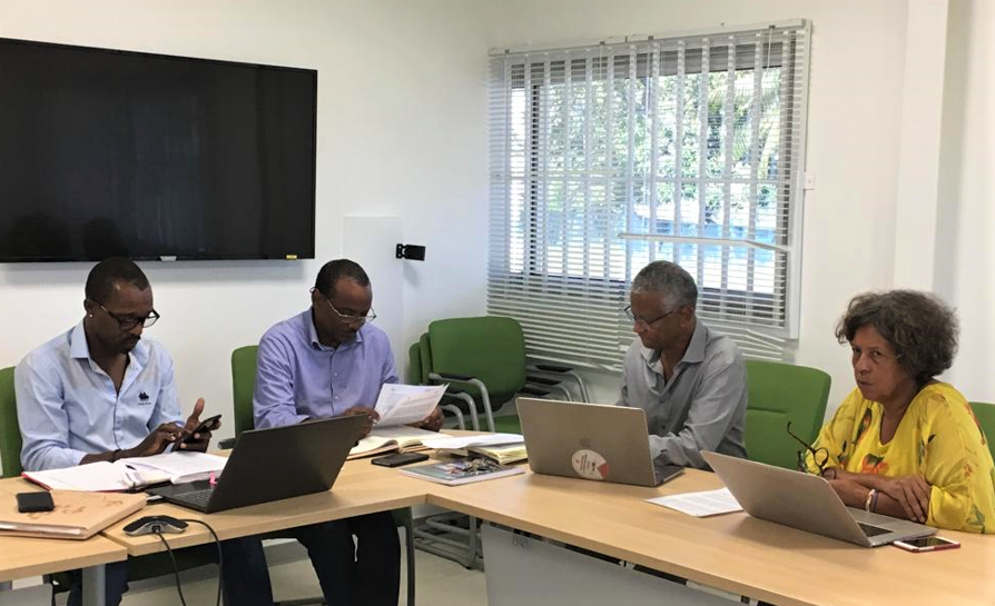 Le 4me vice-prsident M. Steven Patrick rencontre les membres du CAUE Guadeloupe sur le sujet du PPRN de Saint-Martin